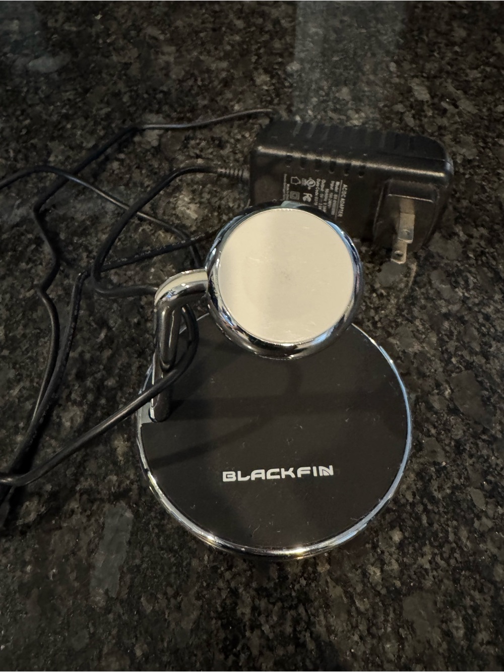 Blackfin Black Wireless Charging Stand for Wearable Devices